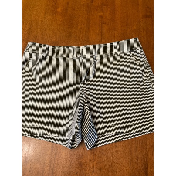 Soho NY&C Striped Shorts‎ High Waist Casual Everyday Shorts Size 6 - Picture 1 of 6